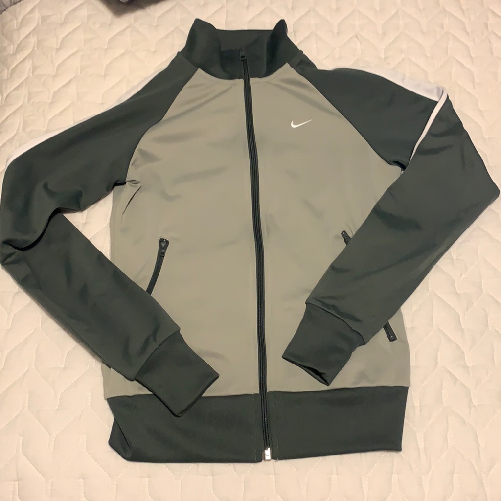 Nike Light Jacket